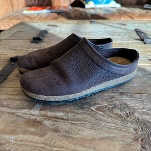 HAFLINGER LEATHER CLOGS